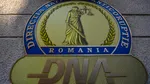 Doi primari din județul Botoșani, acuzați de luare de mită, au fost arestați preventiv