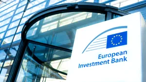 Calea ferată Brașov-Sighișoara va fi modernizată cu o finanțare de 630 mil. euro de la BEI. Alexandru Nazare: Infrastructura de calitate creează condiții pentru investiții private