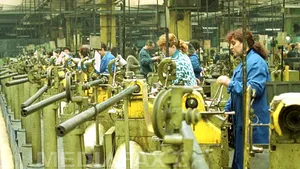 Guvernul declasifică informaţii secrete de stat anterior anului 1990 în legislaţia muncii