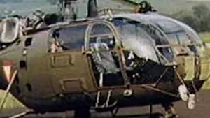 Trei răniţi după ce un elicopter al SRI a aterizat de urgenţă apoi a luat foc (Video)