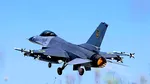 Premieră în războiul din Ucraina: Un F-16 ucrainean doboară pentru prima dată un avion de vânătoare rusesc