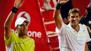 Horia Tecău şi Max Mirnîi, în semifinalele turneului de la Paris-Bercy