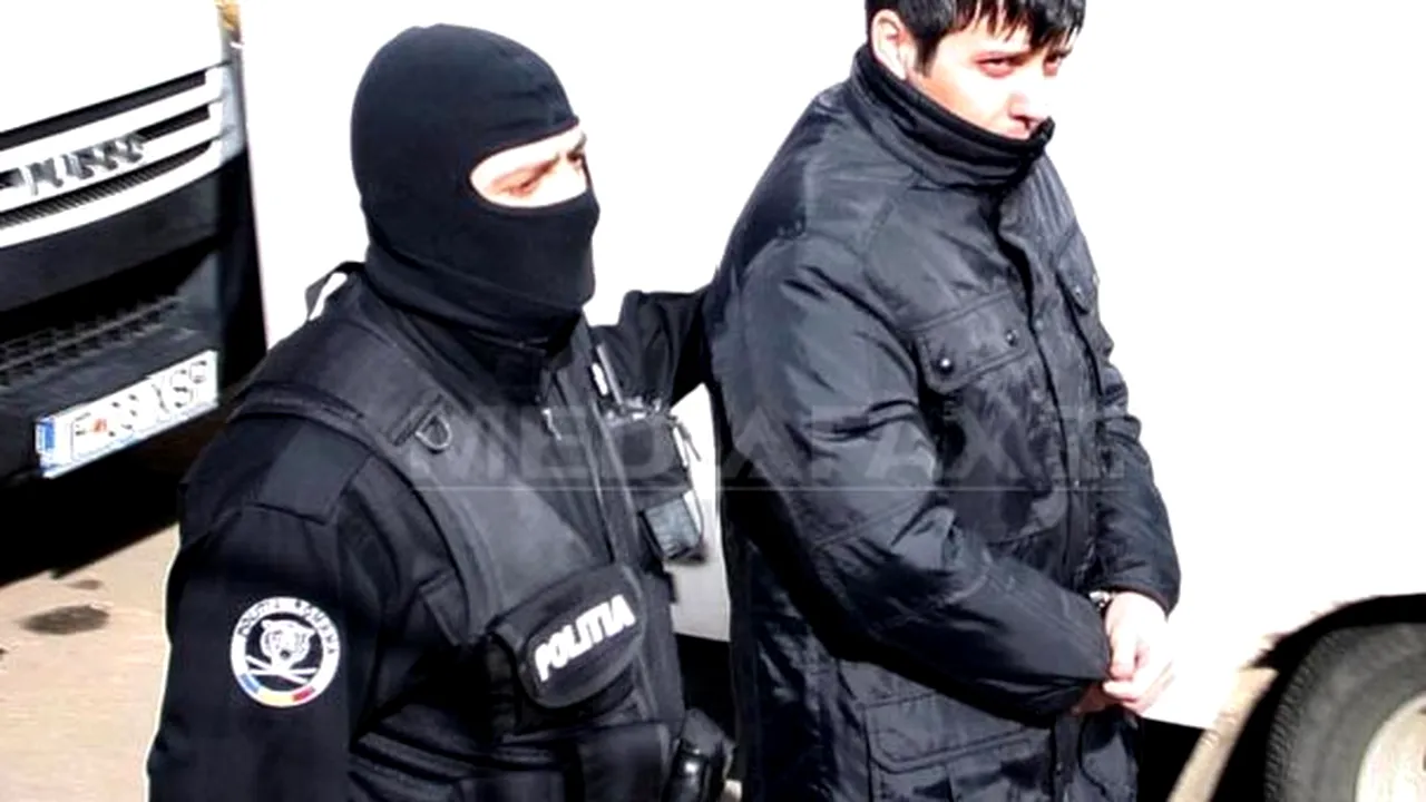 Şeful Vămii Ploieşti, cercetat în continuare de DNA în stare de arest