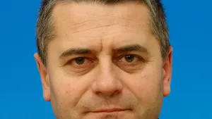 Deputatul Mircia Giurgiu va vota proiectele Guvernului Boc, chiar dacă va fi exclus din PDL
