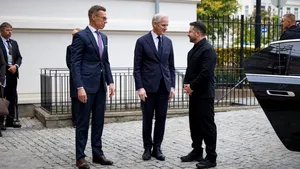 Discuții telefonice cu miză diplomatică. Liderii Finlandei și Norvegiei au vorbit cu Putin, apoi cu Zelenski