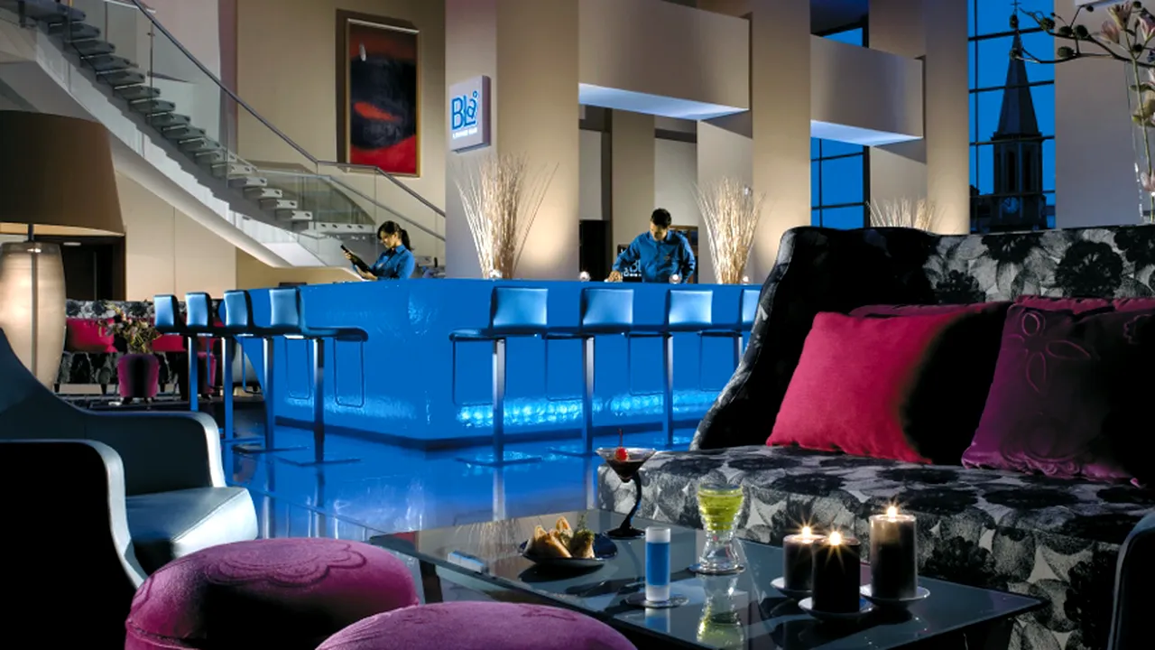 O nouă tranzacţie gigant: Israelienii care deţin Radisson Blu din Capitală anunţă oficial vânzarea hotelului către un fond de investiţii