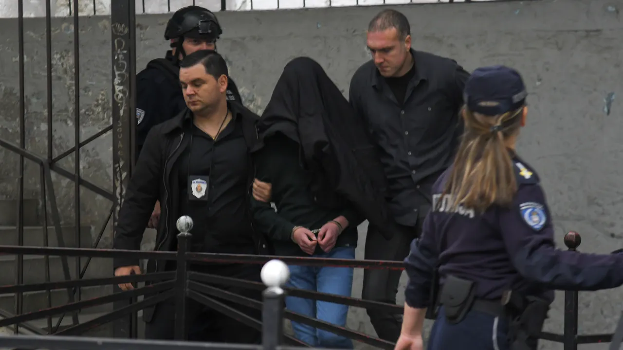 Părinţii unui adolescent sârb care a ucis 10 persoane într-un atac armat la o şcoală, închişi