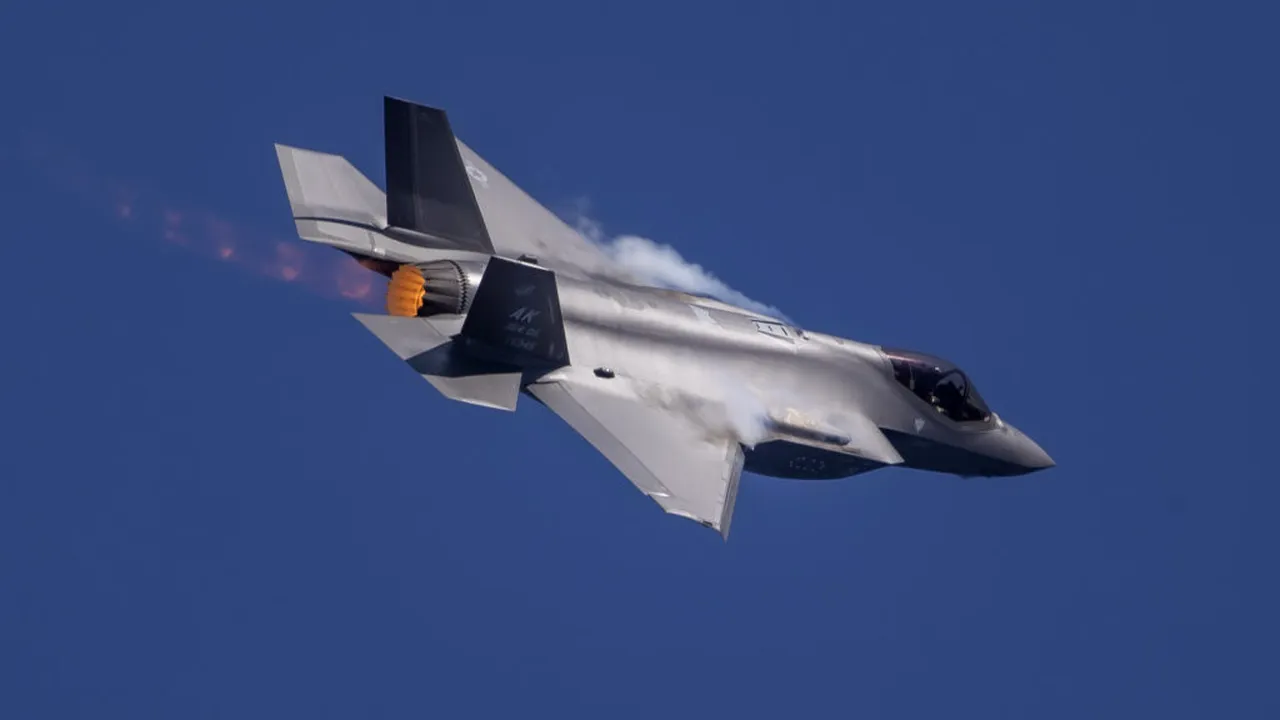 Mai multe avioane americane au plecat de la o bază din Marea Britanie