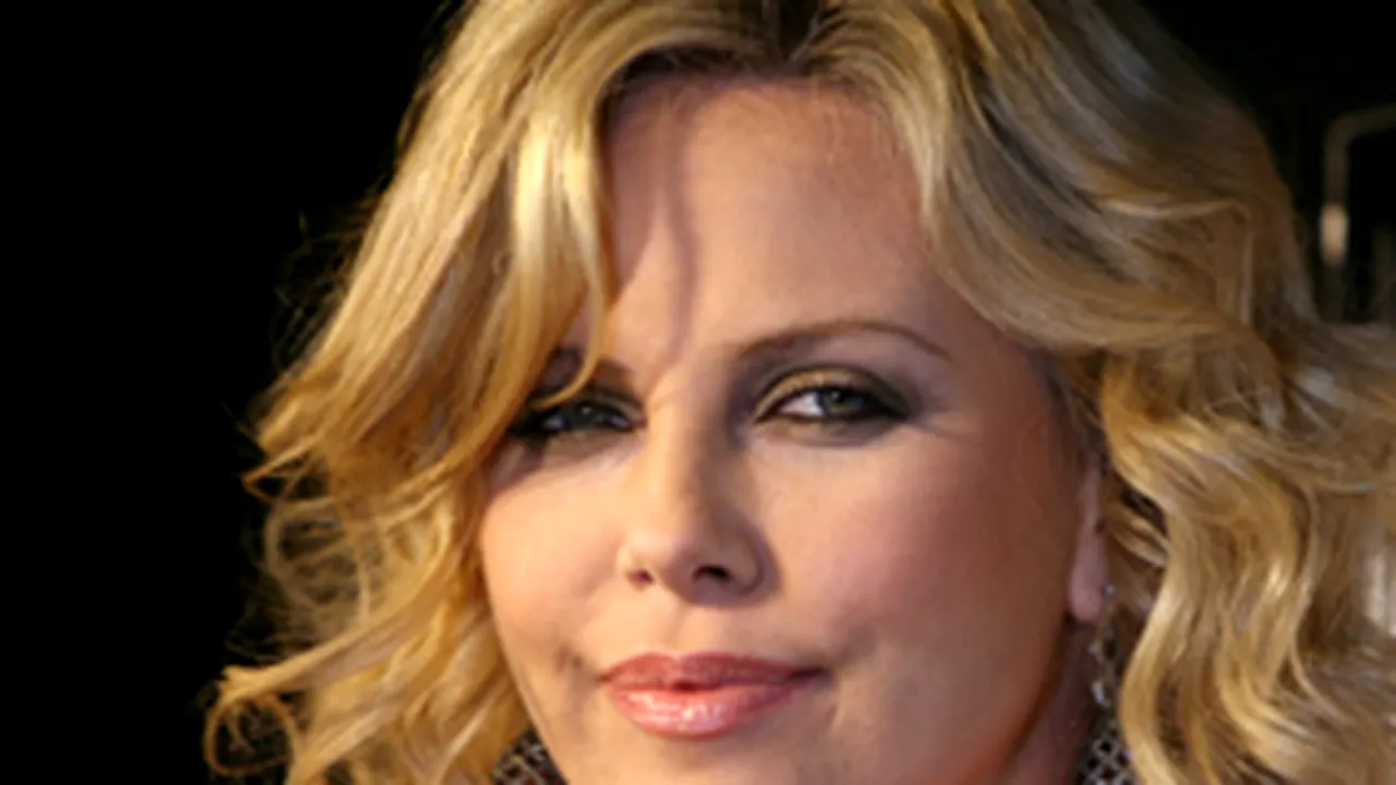 Charlize Theron a devenit ambasador al păcii pentru Naţiunile Unite