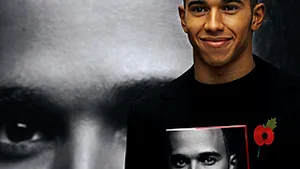 Lewis Hamilton şi-a lansat biografia la Londra
