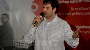 Adrian Hădean face un tur culinar pentru aplicaţia mobilă 