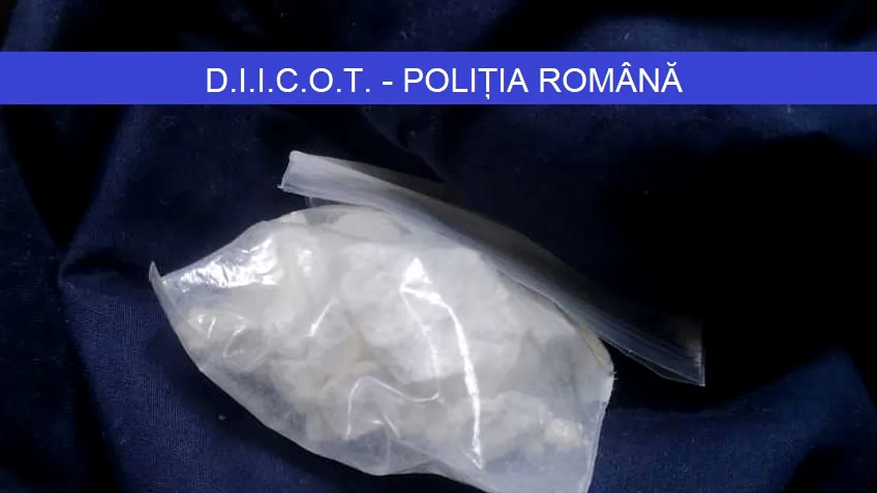 Trei traficanţi de droguri din Bucureşti, prinşi în flagrant în Constanţa