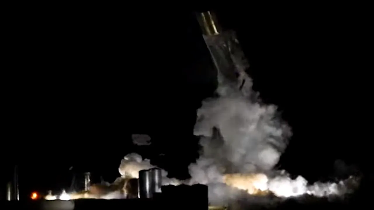 Un prototip al navei SpaceX care ar urma să ducă oameni pe Marte a explodat în timpul unui test | VIDEO
