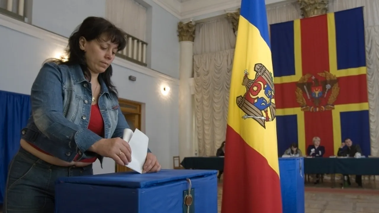 Rezultate alegeri prezidenţiale Republica Moldova şi referendum pentru aderare la UE:  Maia Sandu şi Alexandr Stoianoglo vor lupta în al doilea tur al alegerilor prezidenţiale
