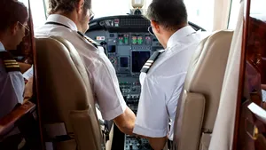 CONFERINŢA MEDIAFAX - Piloţi: România nu are un manual de zbor, se zboară după cutume vechi de mulţi ani