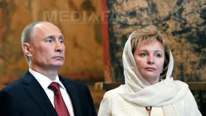 VLADIMIR PUTIN şi soţia sa DIVORŢEAZĂ. 