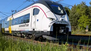 Tren fără mecanic, testat cu succes în Germania. Un tren a circulat autonom pe o rețea feroviară deschisă