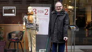 IMAGINI EMOŢIONANTE: Manechinele cu dizabilităţi reamintesc oamenilor că nimeni nu este perfect - VIDEO, FOTO