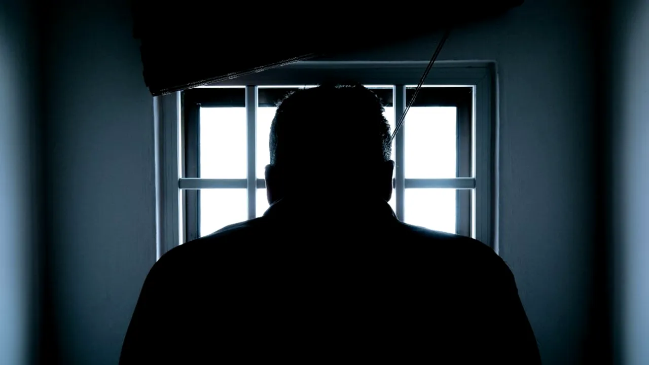 Mincinoșii pricepuți nu detectează mai bine minciunile altora. Studiu pe deținuți și persoane din comunitate