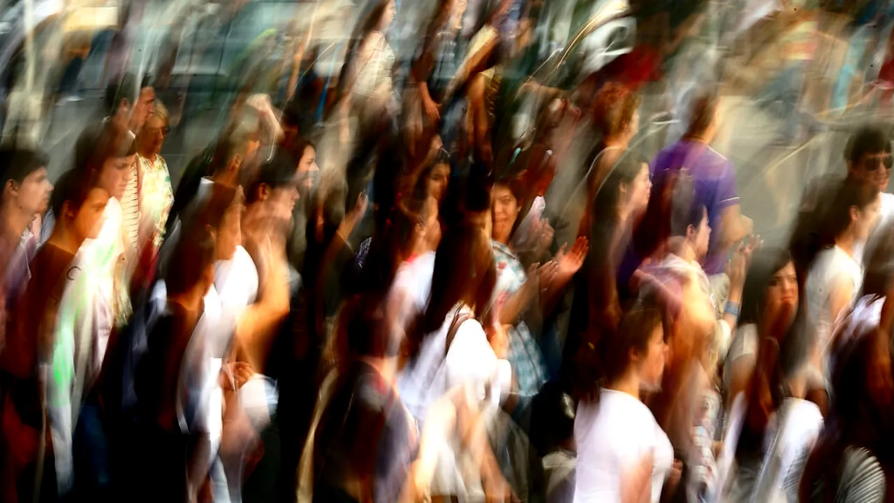 Când copiii cer ajutor, societatea nu mai are voie să tacă - COMUNICAT