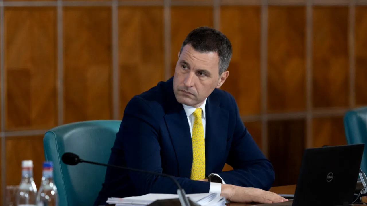 Tánczos Barna încearcă să liniștească populația: Avem suficientă rezervă ca să asigurăm plata pensiilor, salariilor și a investițiilor