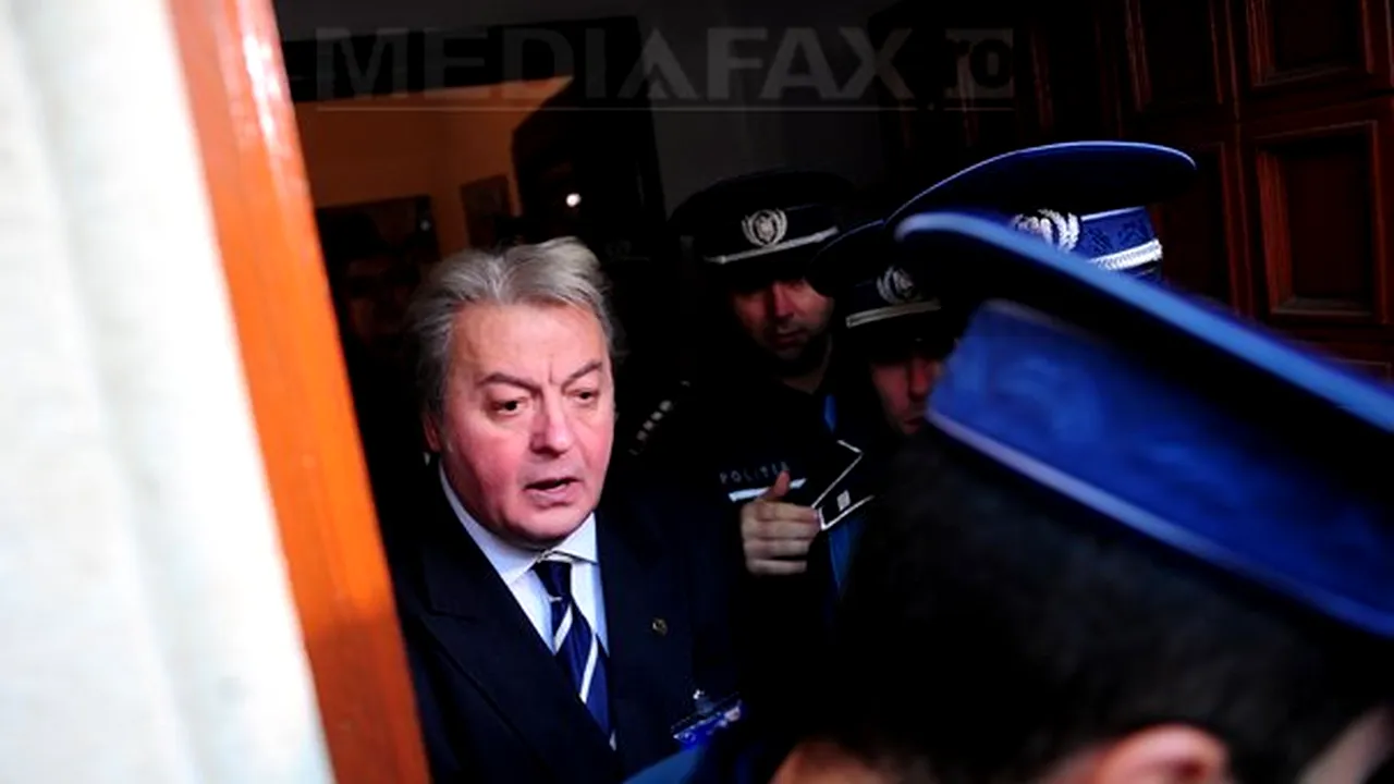 Corneliu Vadim Tudor, urmărit penal pentru scandalul de la evacuarea sediului PRM