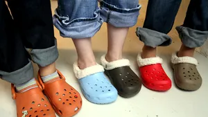 Modă de milioane. Un producător de încălţăminte a înregistrat o creştere a vânzărilor fantastică în timpul pandemiei