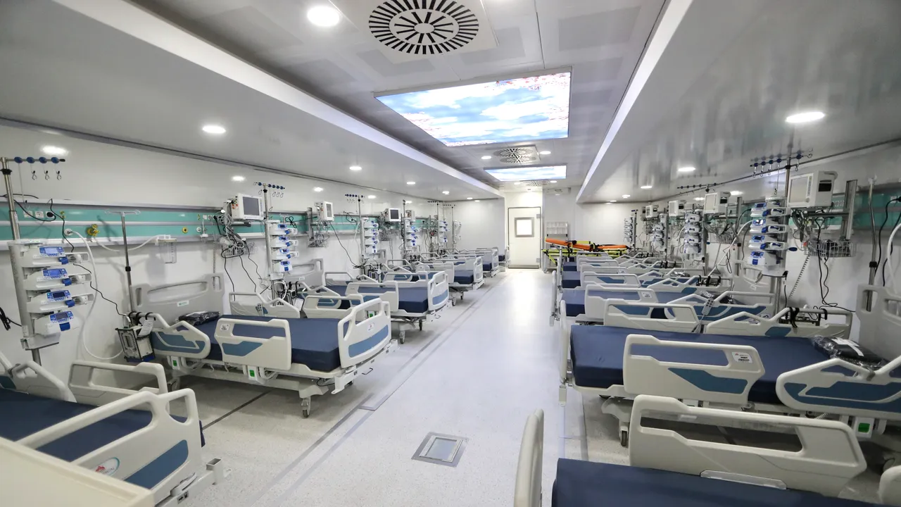 Pacientă abandonată de medici în container COVID. Anchetă penală la Spitalul din Giurgiu