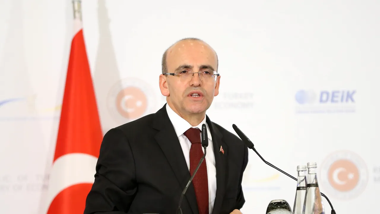 Prima mutare pentru redresarea economică a Turciei: revenirea lui Simsek la şefia Finanţelor