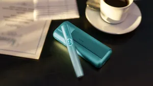 Noua serie IQOS ILUMA i Prime se lansează în România. 10 ani de IQOS în lume. Spunem NU arderii şi construim un viitor fără fum!