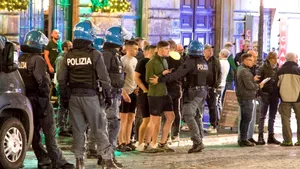 Incident înaintea meciului: Doi suporteri ai lui Celtic au fost înjunghiaţi înaintea partidei cu Lazio, în Roma - FOTO, VIDEO