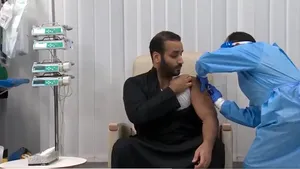 Prinţul moştenitor al Arabiei Saudite este primul din regat care a primit vaccinul anti-COVID 19 VIDEO