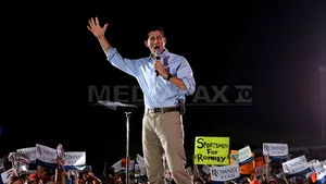 Republicanul Paul Ryan nu devine vicepreşedinte, dar îşi păstrează locul în Camera Reprezentanţilor