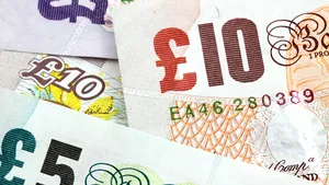 Revenire neaşteptată: Economia britanică a evitat recesiunea şi urcat cu 0.3% în trimestrul al treilea