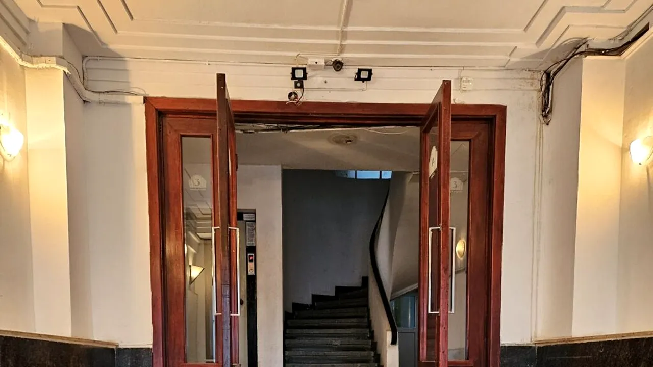 Garsoniera de 115 lei pe lună dispare din București: noile prețuri anunțate de Ciucu
