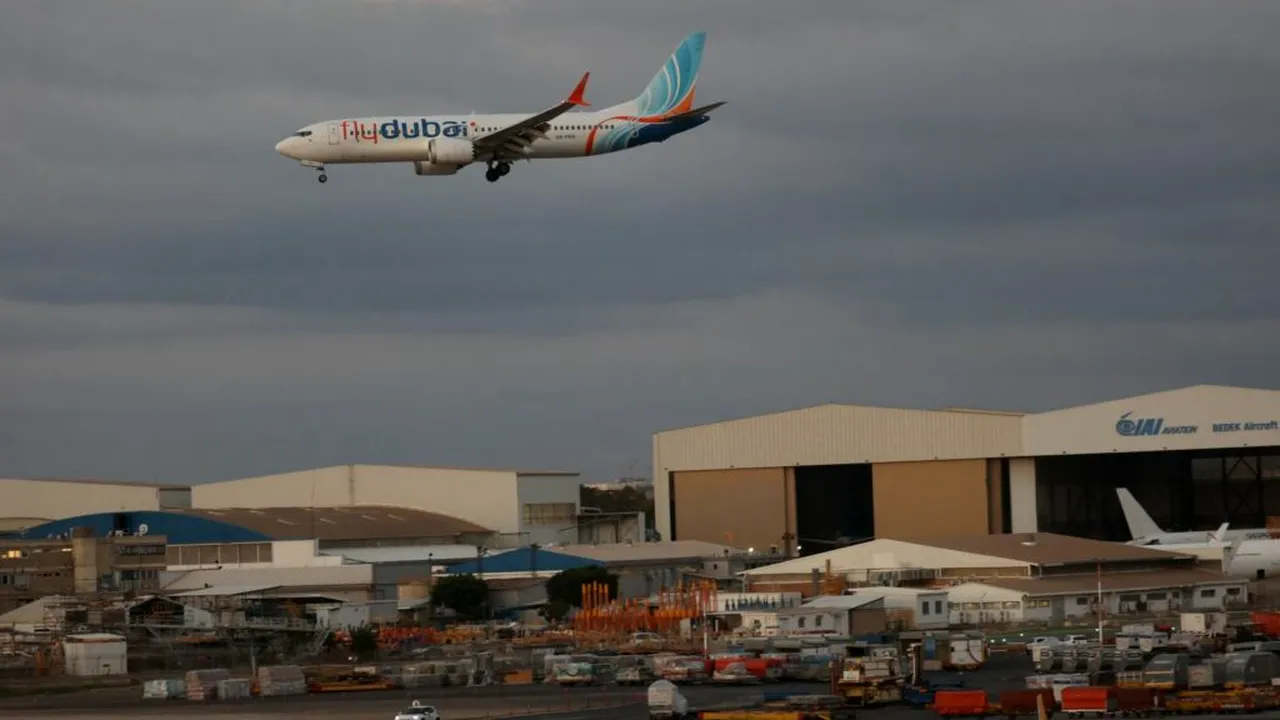 Israelul și-a ridicat avioanele de luptă după tentativa de deturnare a cursei FlyDubai. Care era scenariul-limită