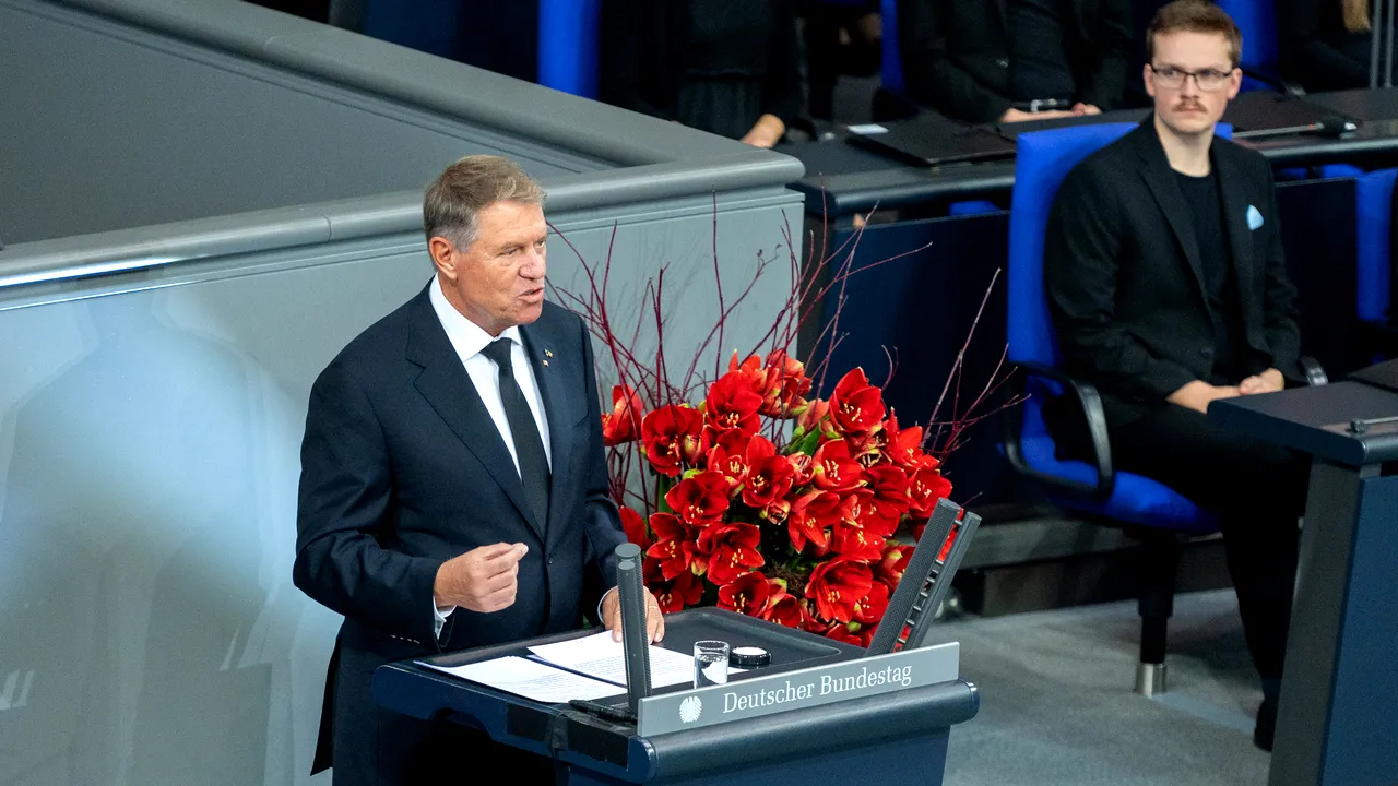 Iohannis: Europa trebuie să-şi asume o responsabilitate mai mare pentru propria sa apărare