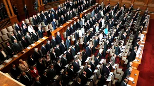 Opoziţia socialistă bulgară ameninţă Guvernul cu o moţiune de cenzură