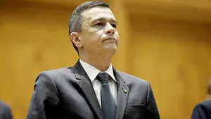 A Győzelem téri tüntetők bekiabálásai közepette fogadta Junckert Grindeanu