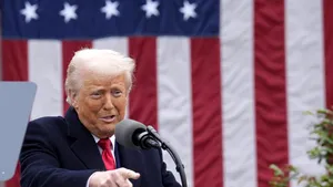 Live Text Război Israel-Iran. Trump îndeamnă Iranul să fie „Măreț din nou” / Un contraatac din partea Iranului ar putea activa articolul 5 din Tratatul NATO 