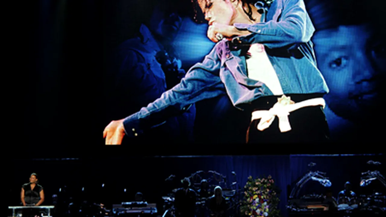 Michael Jackson - regele reţelei Facebook