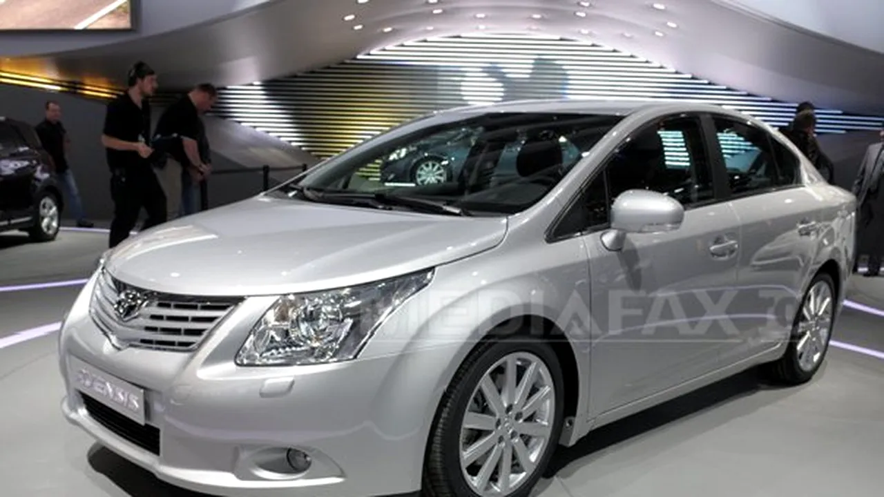 Toyota şi Sony au suspendat producţia mai multor uzine după cutremurul care a lovit Japonia