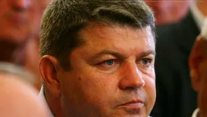 Dosar penal pe numele lui Dorin Umbrărescu. Omul de afaceri, prins cu 15 cartuşe de vânătoare pe aeroportul din Bacău