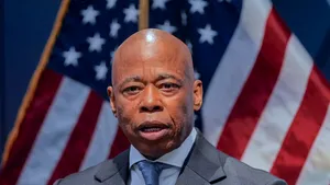 Eric Adams, fostul primar al New Yorkului, a primit cetățenia albaneză