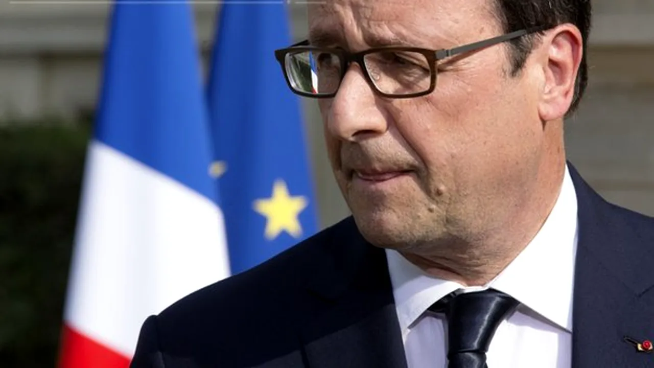 Hollande se confruntă cu o criză majoră în urma atacului de la Charlie Hebdo