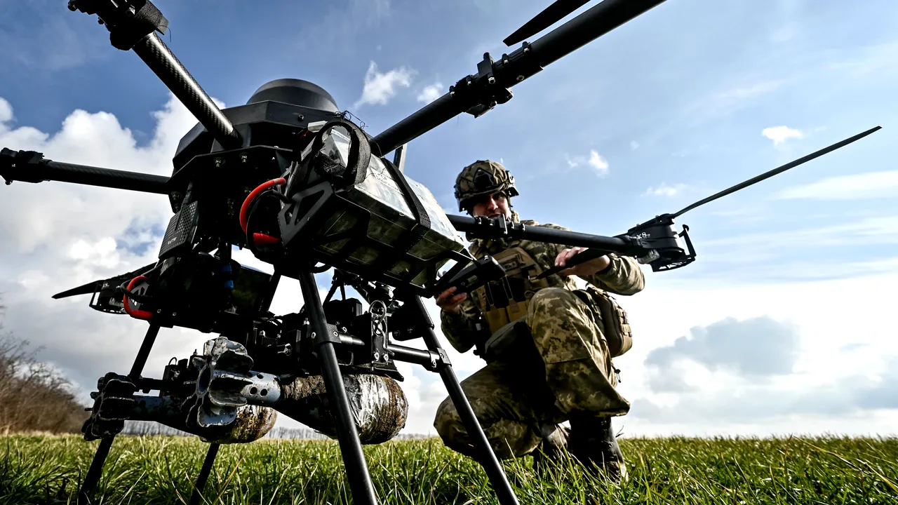 Ucraina lansează „unul dintre cele mai mari” atacuri cu drone asupra Moscovei