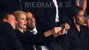 Michelle Obama apare doar întâmplător 