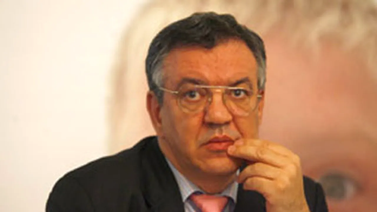 Fostului ministru Păcuraru i-a fost prezentat materialul de urmărire