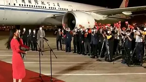 Lady Huawei a fost primită ca o eroină, la întoarcerea în China 