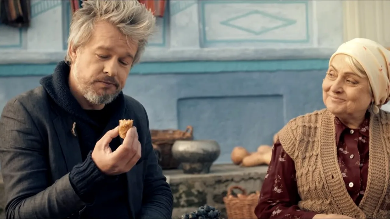 ”Brad Pitt” ospătat cu vin şi plăcinte în noul clip de promovare a Republicii Moldova - VIDEO în articol